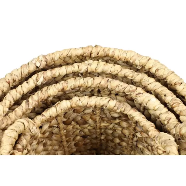 LITTON LANE Round Water Hyacinth and Metal Storage Wicker Baskets (Set of 4)